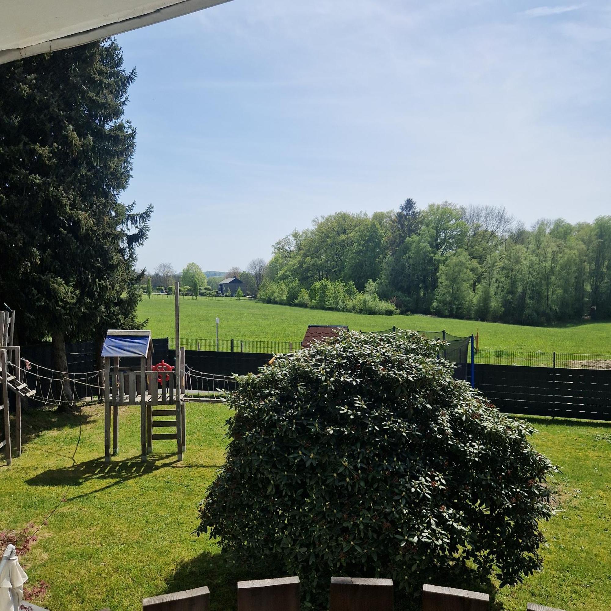 Hoeher Auszeit- Bergisch Schoen Wiehl Esterno foto